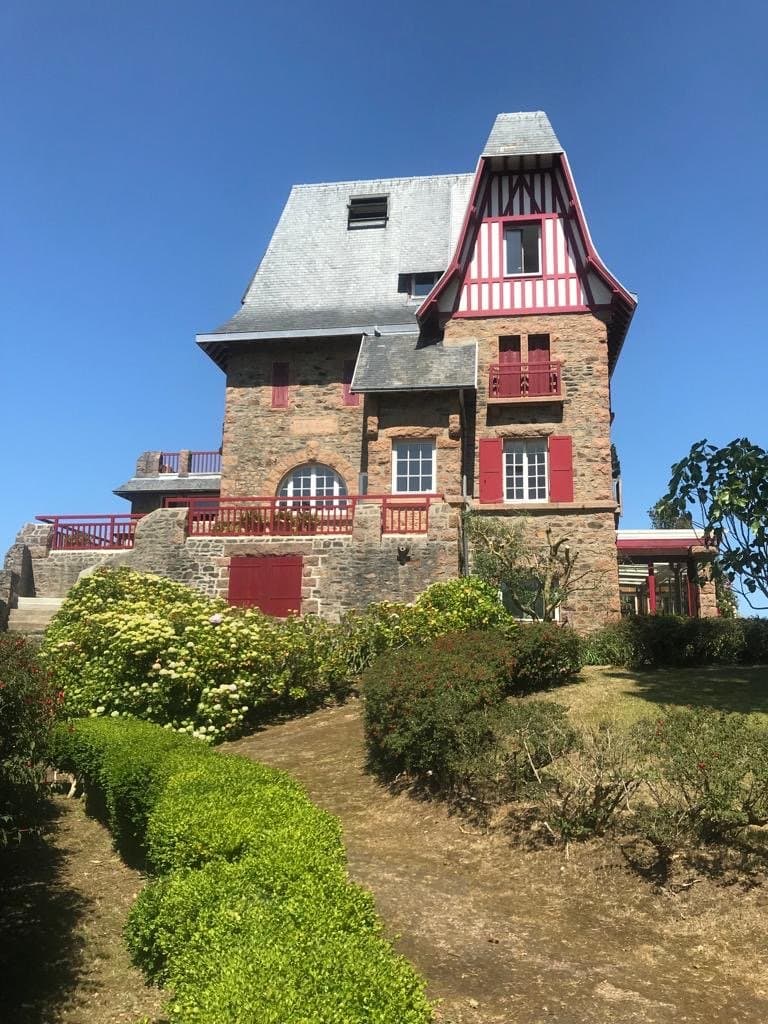 Picture of house